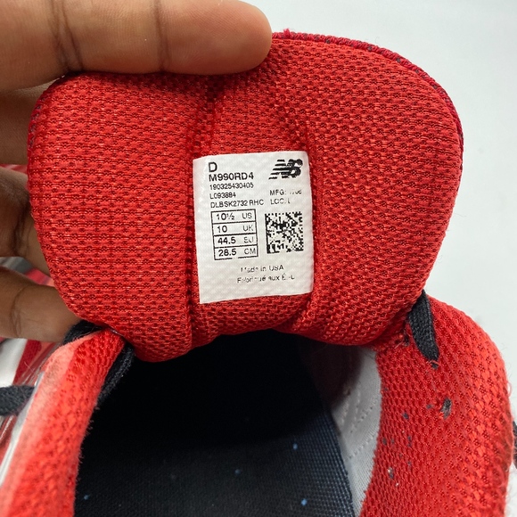 Men's (RED) New Balance 990 V4 - Picture 8 of 8